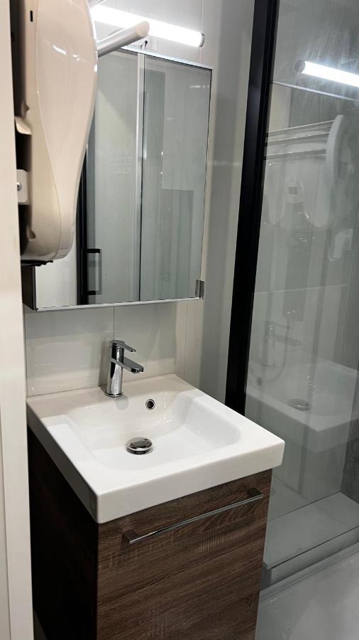 Embrun - Appartement 4/6 Personnes Avec Exterieurs Exterior photo